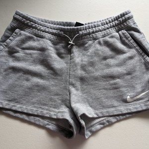 Nike shorts size small